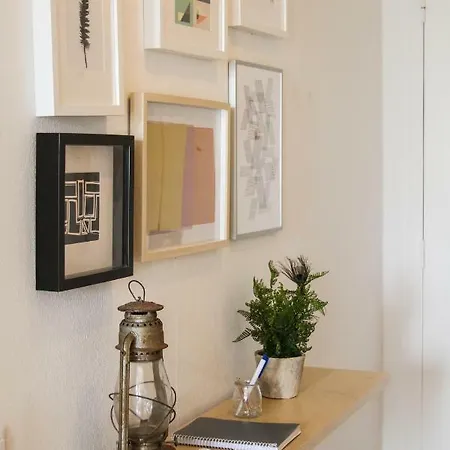 Comfortable In Lägenhet