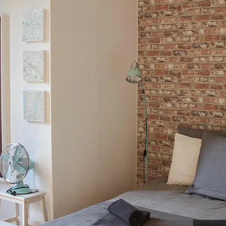 Comfortable In Cascais