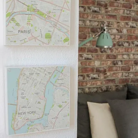 Comfortable In Cascais