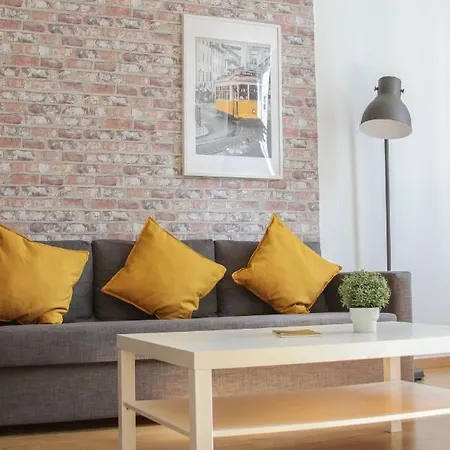 Comfortable In Cascais